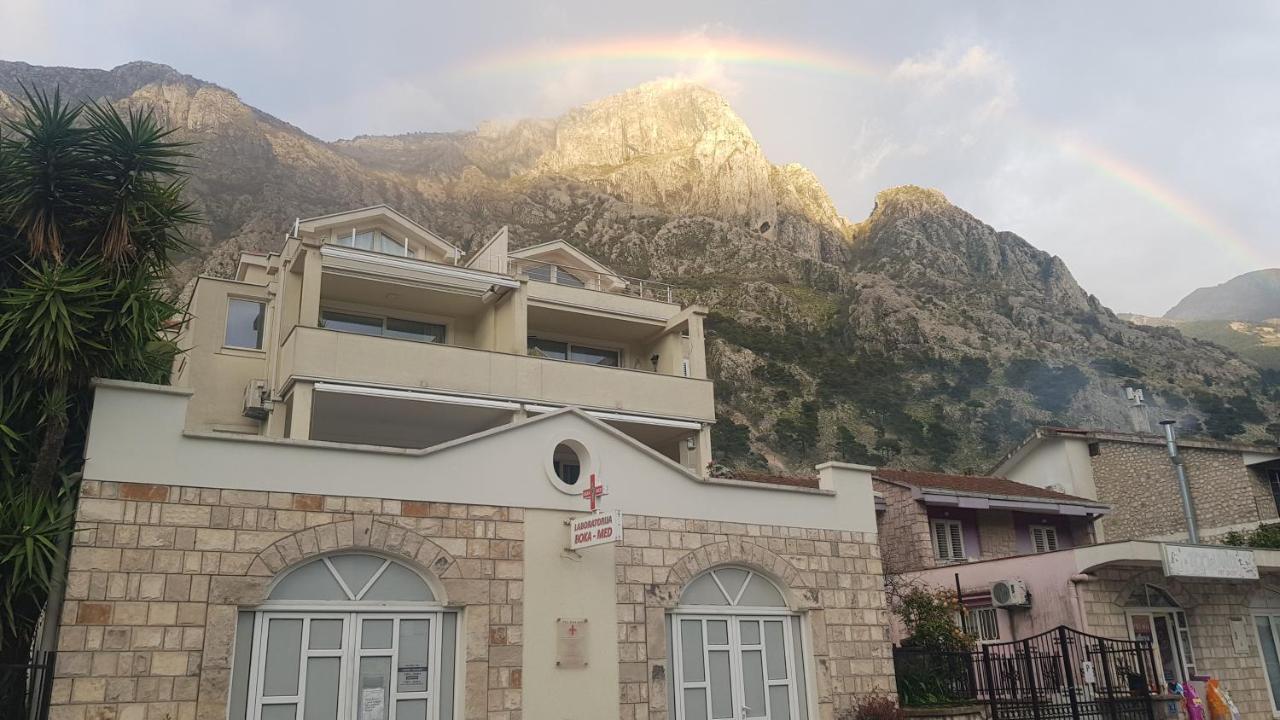 P&I Apartments Jadranska 74,Dobrota Kotor Exterior foto