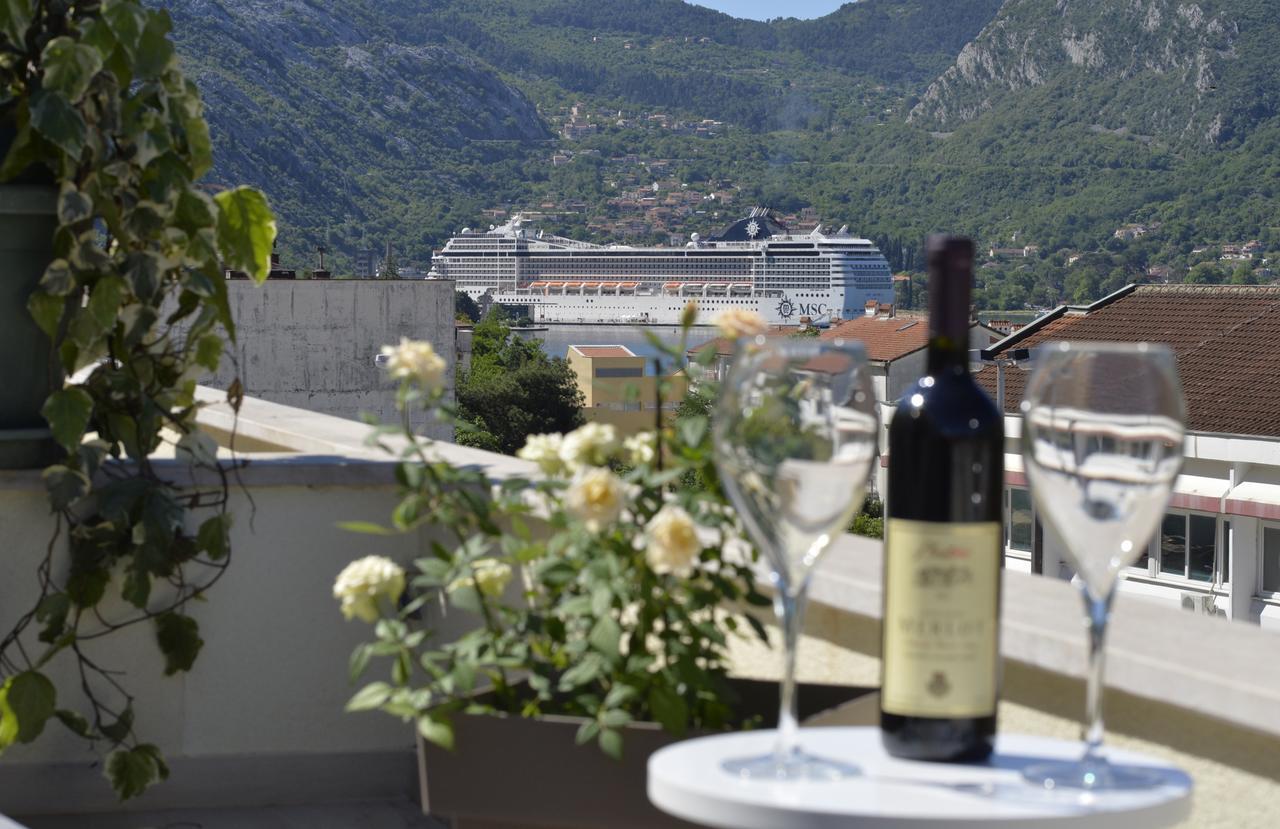 P&I Apartments Jadranska 74,Dobrota Kotor Exterior foto